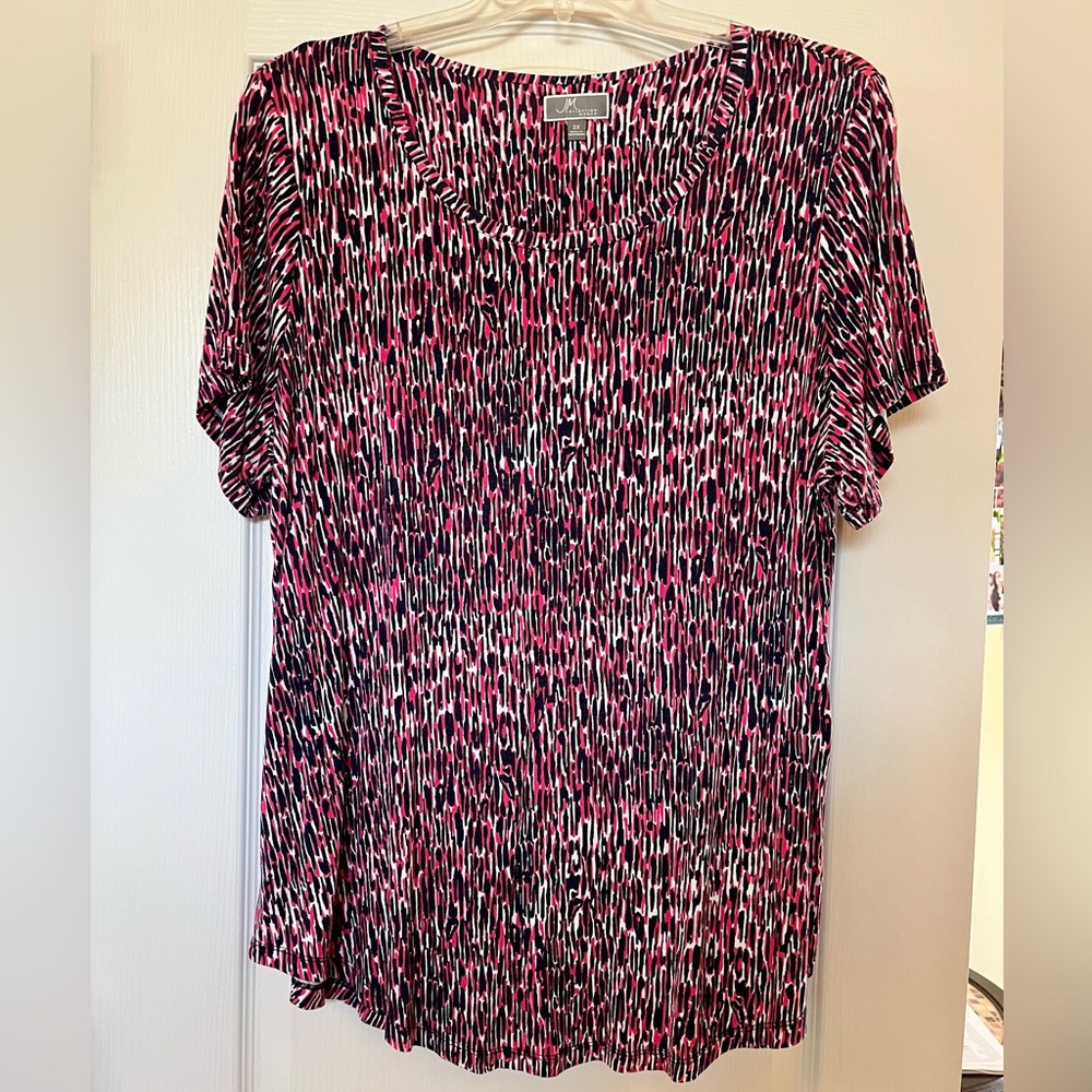 JM Collection from Macy’s pink, blue, white pattern short sleeves top